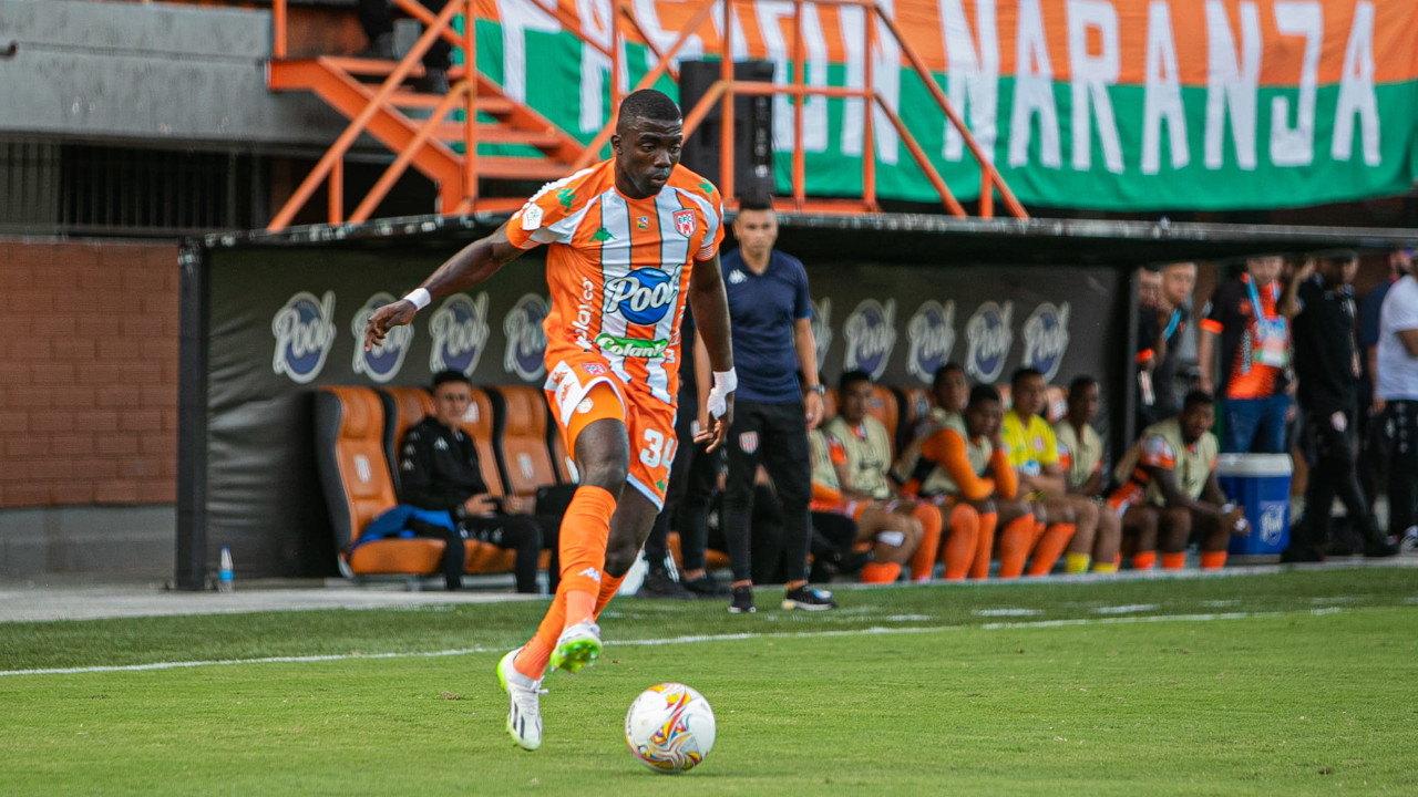 La Cantera de Héroes recibe a Patriotas en el Polideportivo Sur