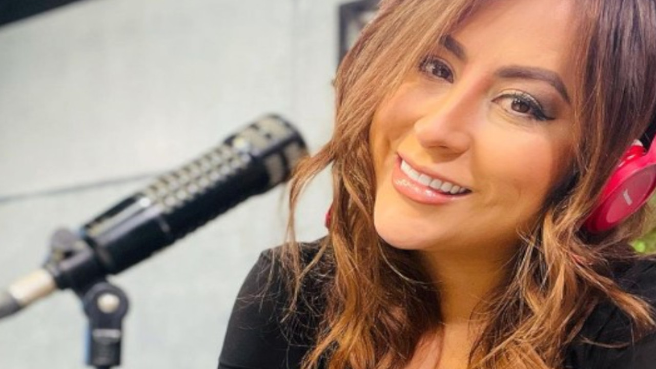 Presentadora Laura Sarmiento