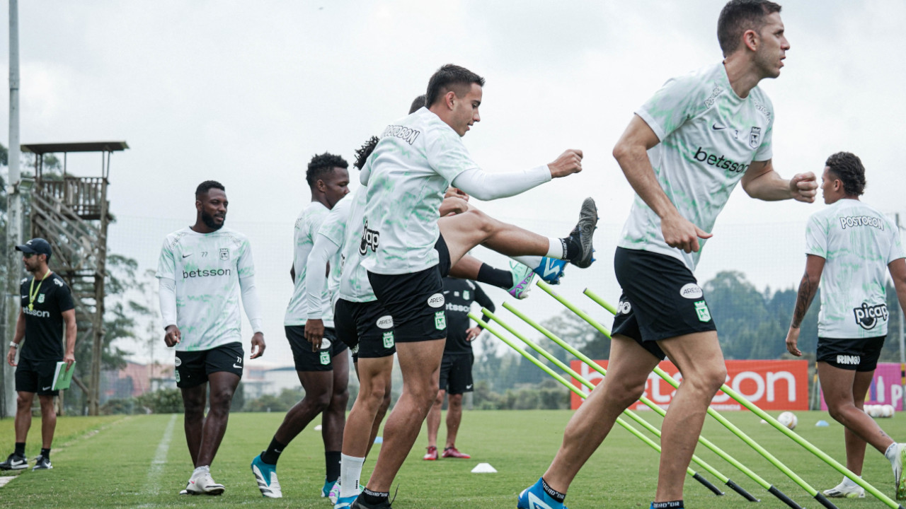 ¡A puerta cerrada!: estos son los convocados de Atlético Nacional