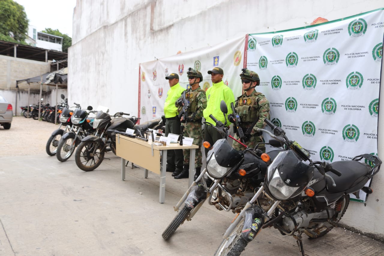 La Fuerza Pública liberó a dos personas secuestradas por el Clan del Golfo en Coveñas
