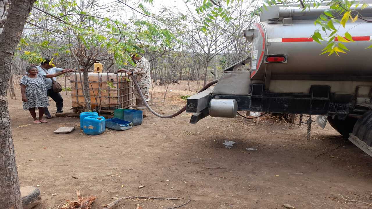 Hasta zonas rurales del Cesar y La Guajira, el Ejercito llevó agua potable