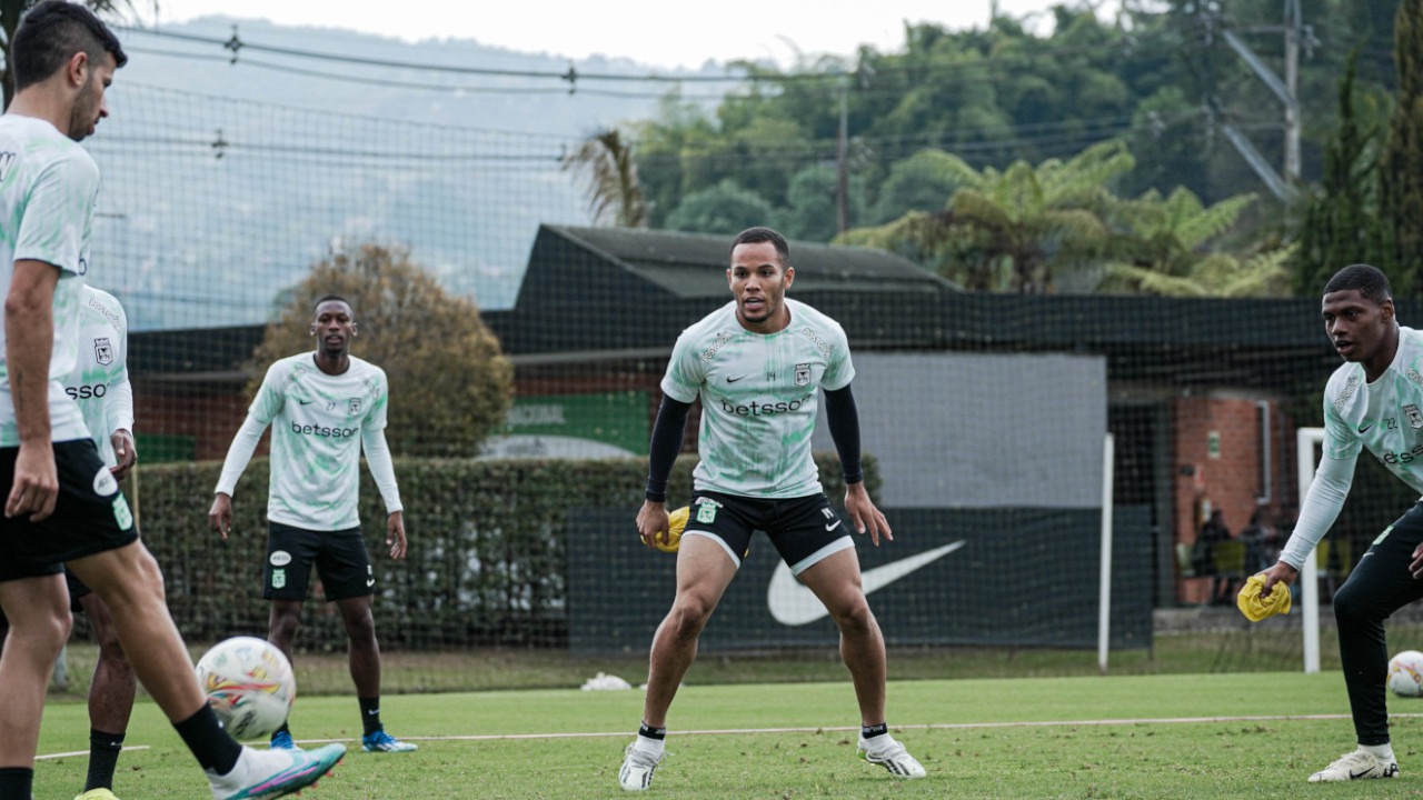 ¿Quién se quedará con el duelo de verdes?: Estos son los titulares de Atlético Nacional