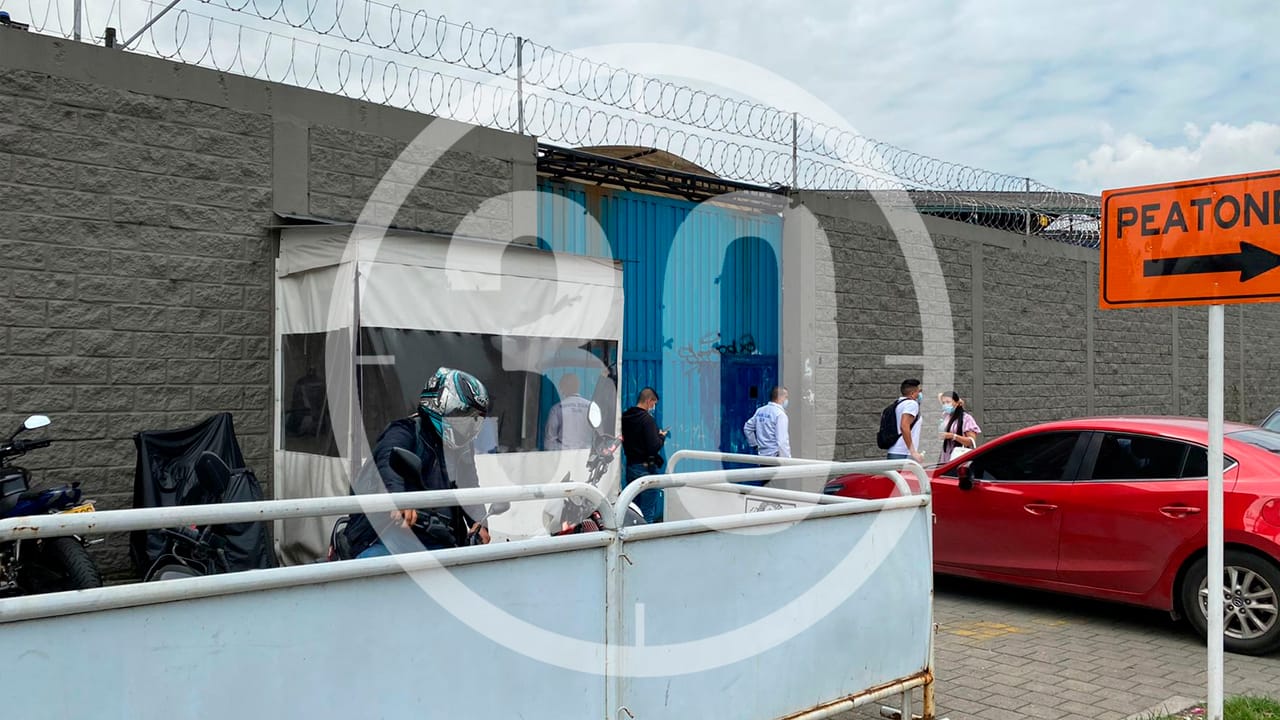 Al menos 8 venezolanos y varios colombianos huyeron del CTP de la Minorista la madrugada de este viernes 23 de febrero, reveló el alcalde de Medellín