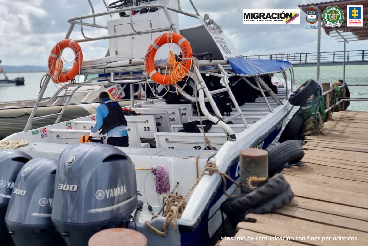 A la cárcel dos lancheros que transportan 151 migrantes en dos motonaves por el Golfo de Urabá 2 A la cárcel dos lancheros que transportan 151 migrantes en dos motonaves por el Golfo de Urabá