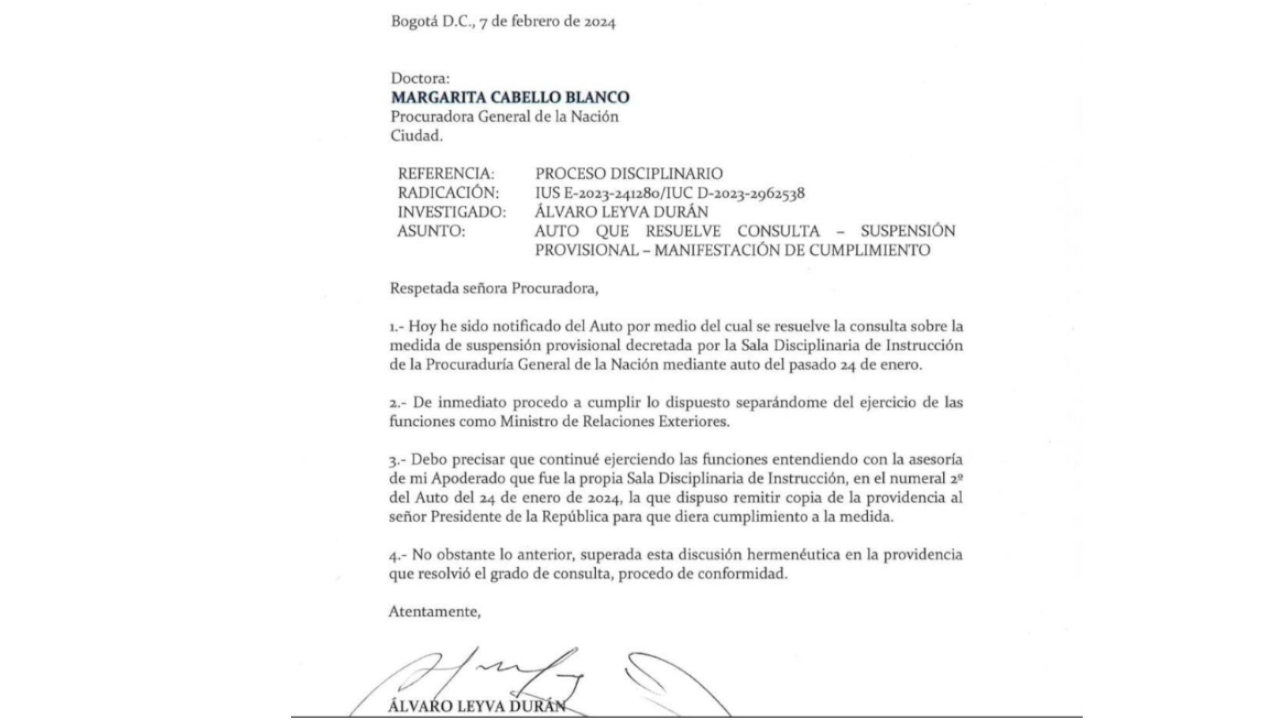 'No va más': Álvaro Leyva renunció a su cargo como canciller