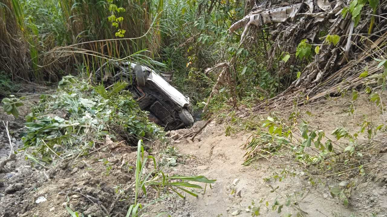 'Muy impresionante': Camioneta rodo por un abismo en Armenia Mantequilla y mueren 4 personal