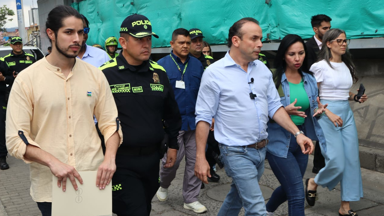 Comercio autopartes Cali