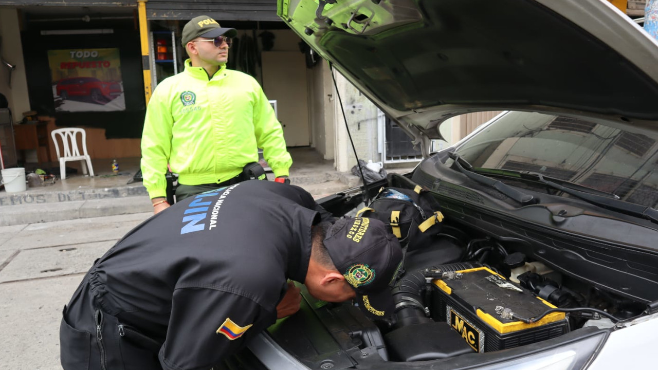 Comercio autopartes Cali