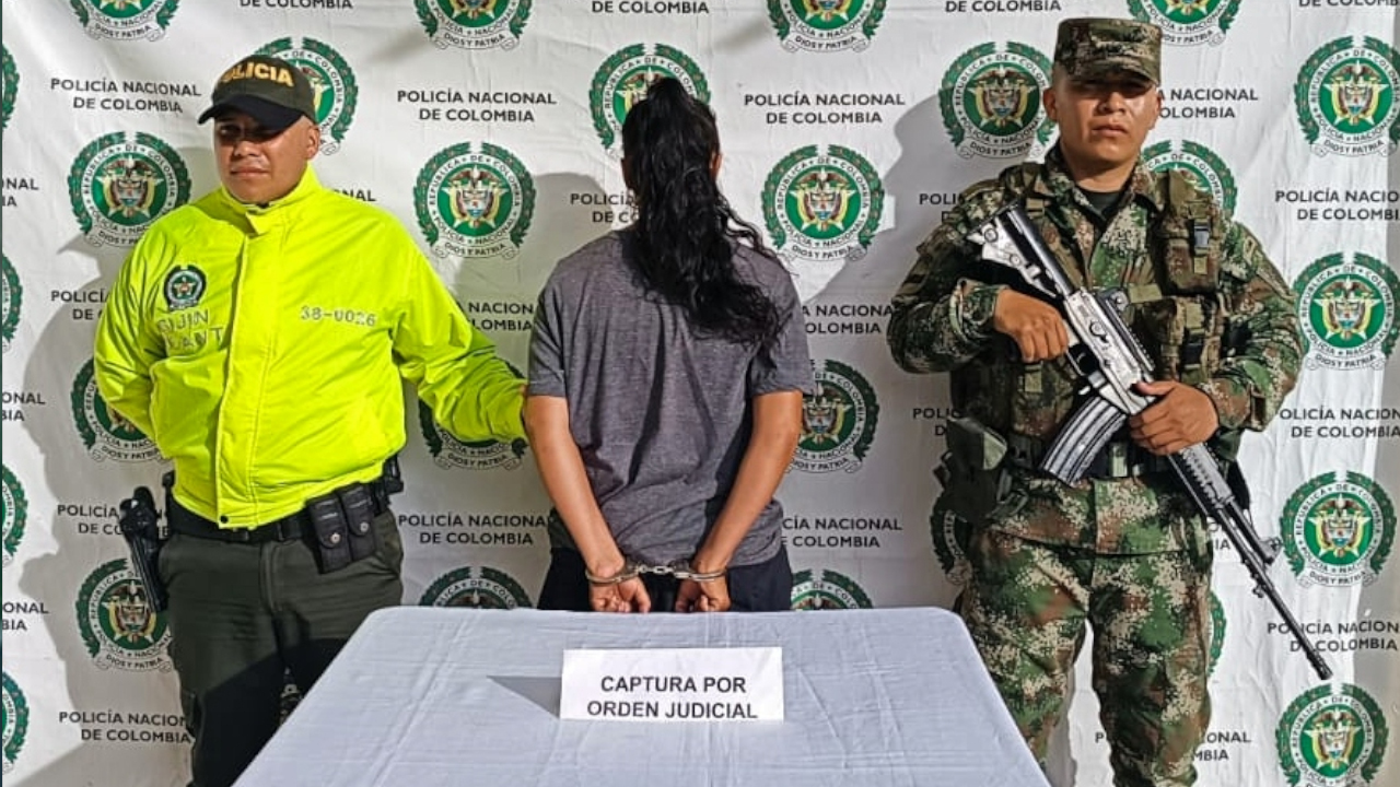 Cogieron en Vegachí a alias 'La Zarca' de 26 años, presunta integrante del GAO Clan del Golfo, por varios delitos