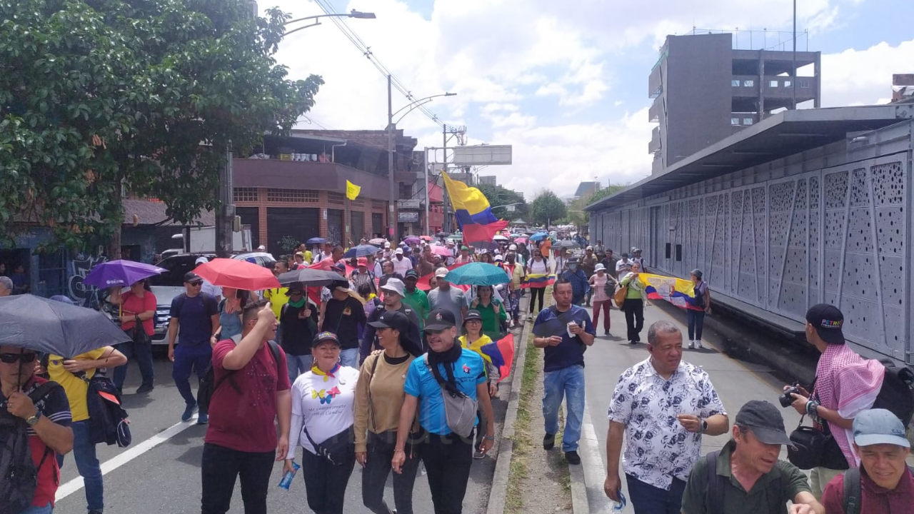 Centrales obreras convocaron a marchas el 9 de abril en apoyo a las reformas del presidente Petro