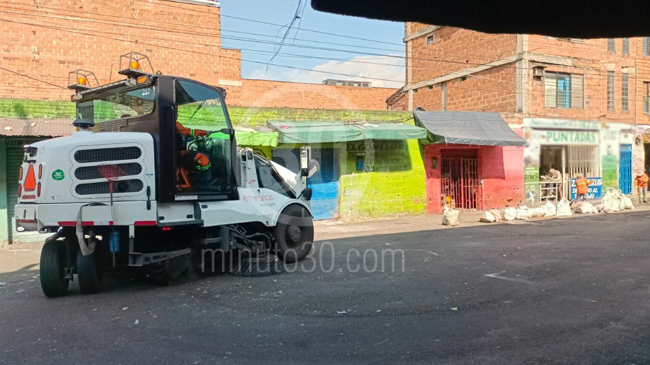 Operativo de limpieza en 'El Bronx' de Medellín: hallaron un muerto