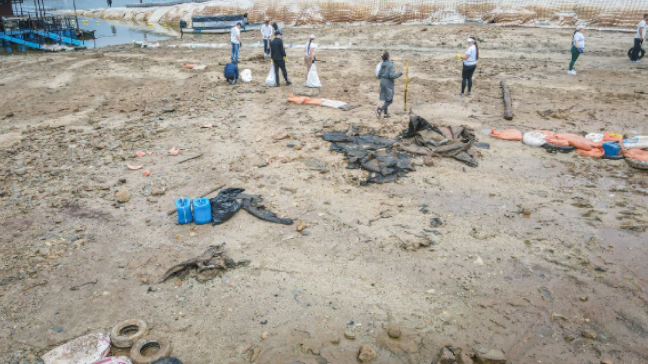 Siete toneladas de basura se recogieron en la represa de Guatapé