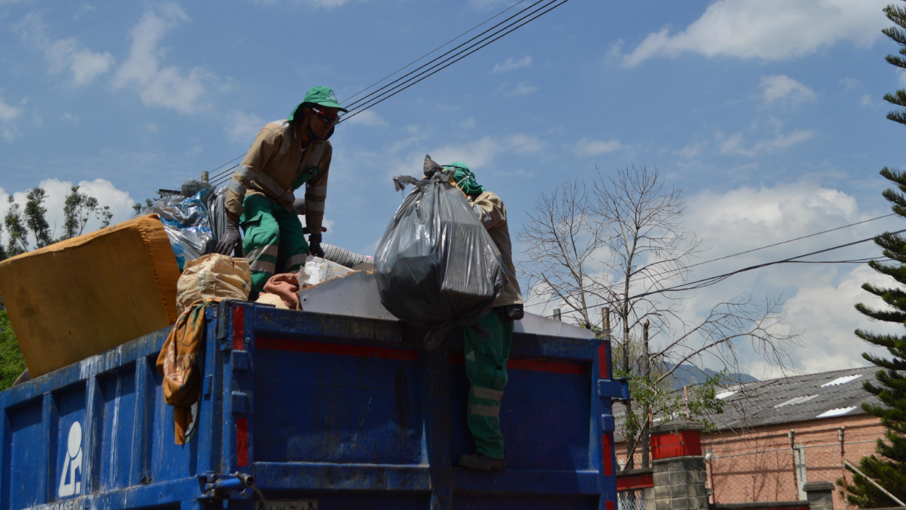 Operativos en el espacio público y reforzamiento de la seguridad en Sabaneta