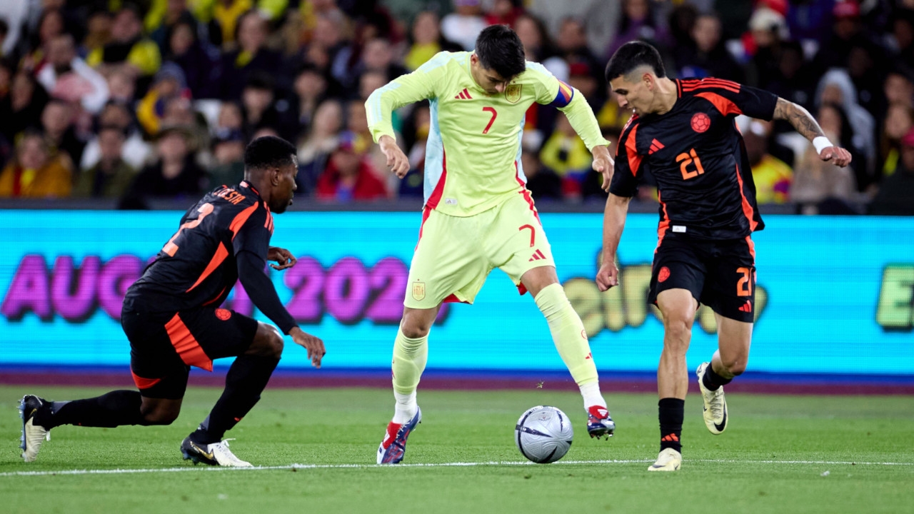 1-0. ¡Néstor Lorenzo cerrando bocas!: La selección venció a España