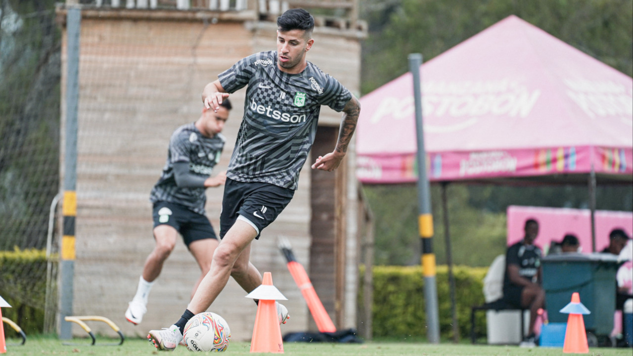 “Las rachas negativas no son para siempre”: Pablo Ceppelini habló del presente de Atlético Nacional