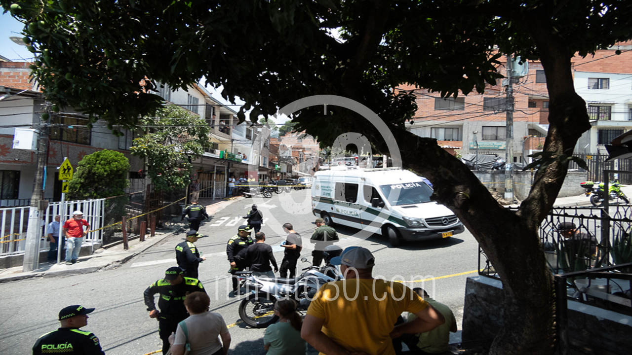 'Comunidad Conmocionada': Cadaver de un joven fue hallado con 13 impactos de bala en Robledo Aures