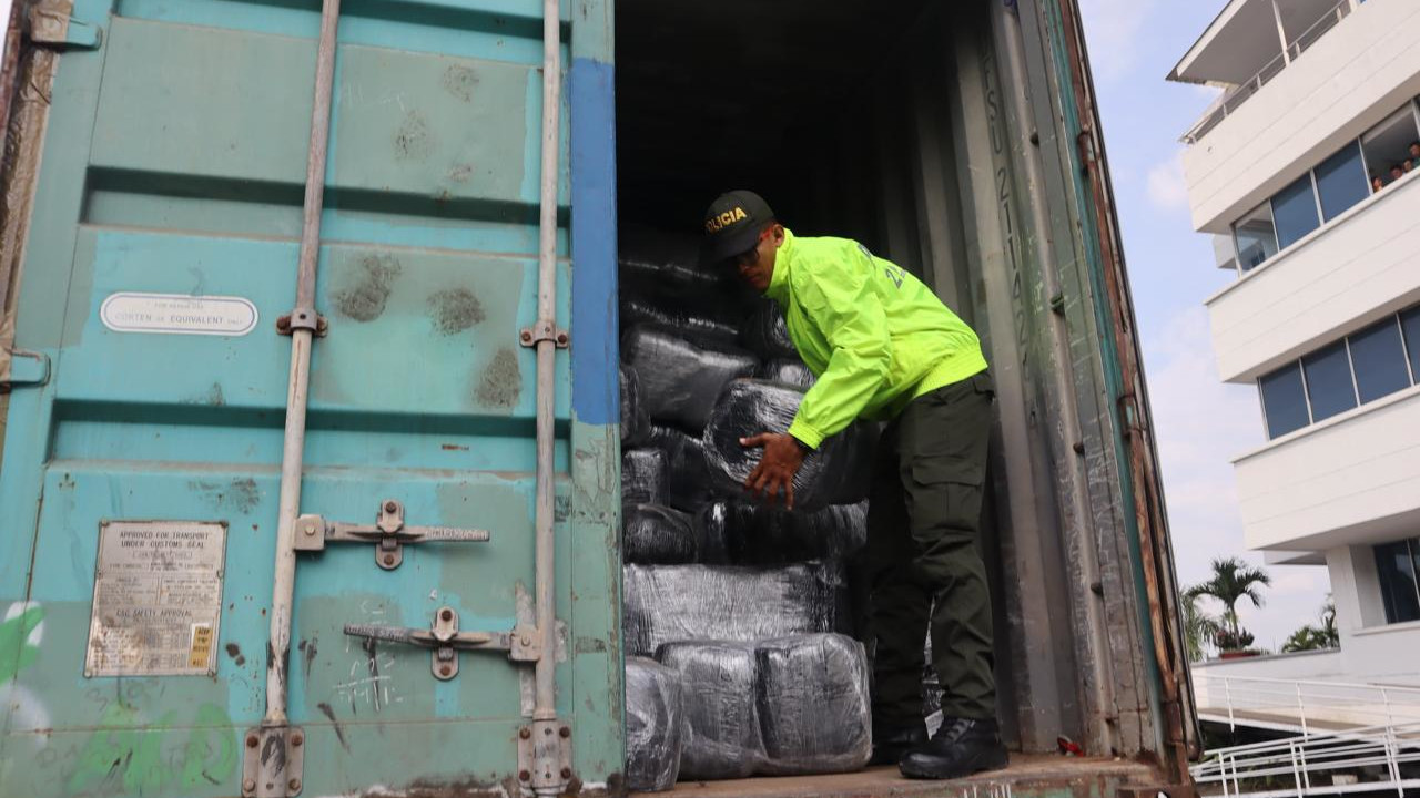 Más de 5 toneladas de marihuana fueron incautados en un barrio en Cali 