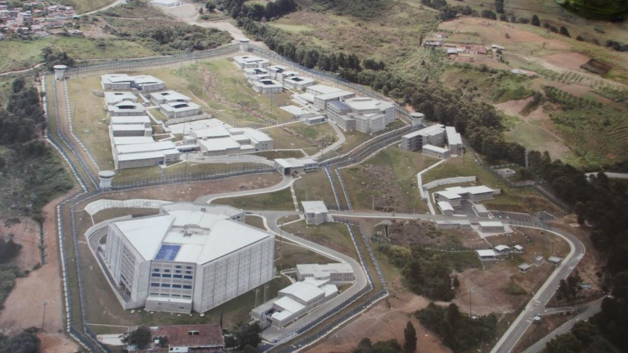 Un recluso de la cárcel El Pedregal presuntamente se quitó la vida