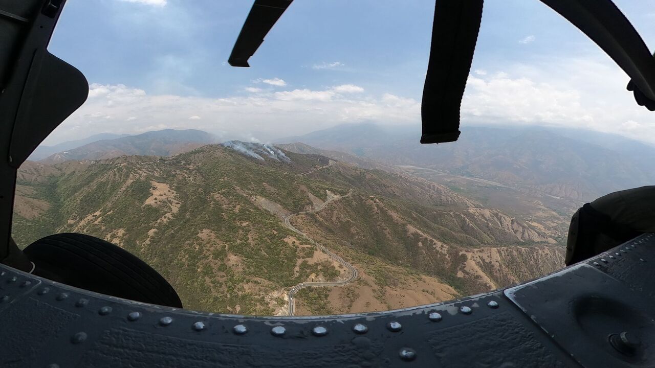 Fuerza Aérea bombardeo campamento del Clan del Golfo en Zaragoza, Antioquia