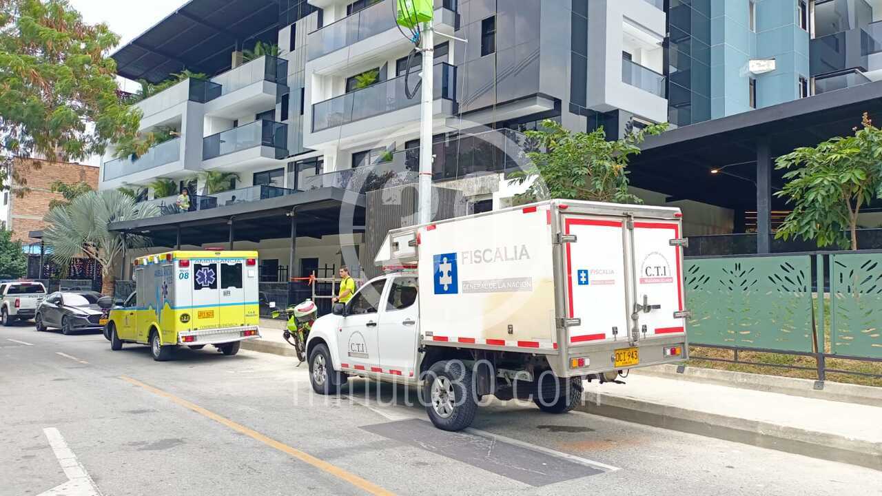 Después de una caída peruano ebrio fallece en un hotel de Laureles