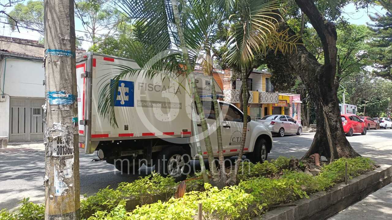 Mujer fue asesinada en el barrio Bostón, presuntamente por su pareja sentimental, la ahorcó, la apuñalo y la metió debajo de una cama