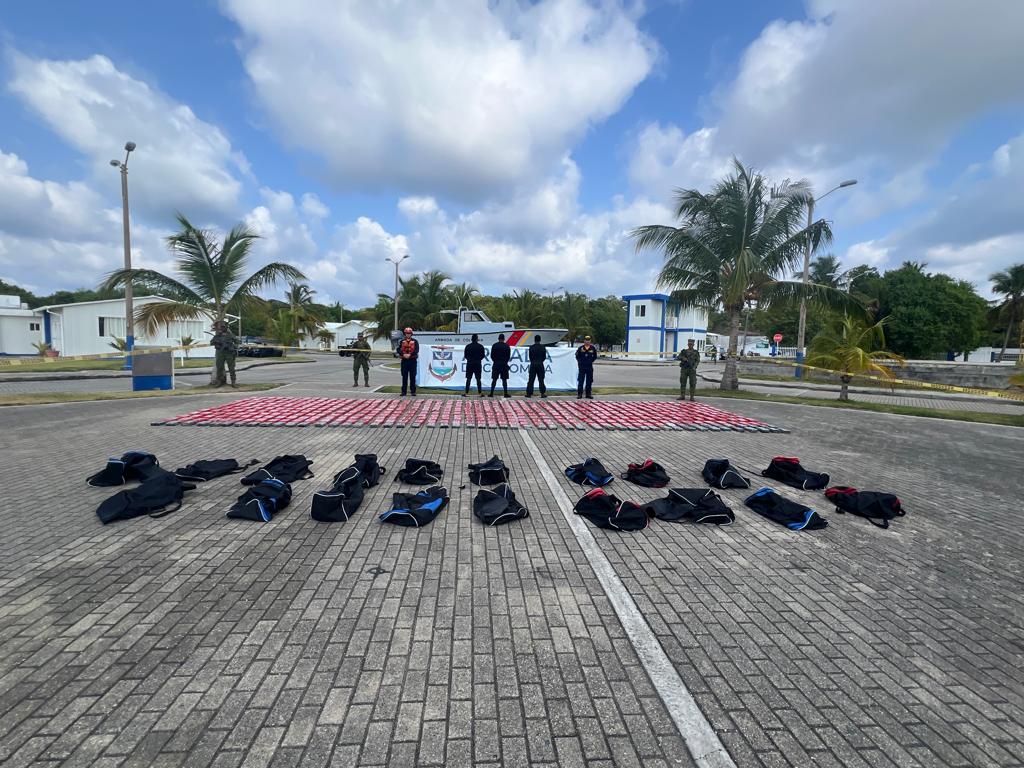 En aguas de cocaína en San Andrés incautaron media tonelada de cocaína
