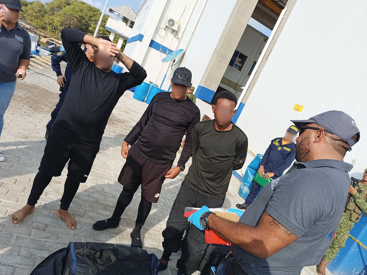 En aguas de cocaína en San Andrés incautaron media tonelada de cocaína