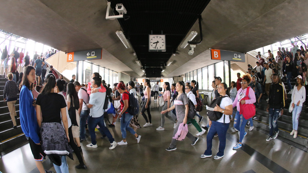 Por mantenimiento en la vía férrea, habrá modificación de horario en línea del Metro de Medellín
