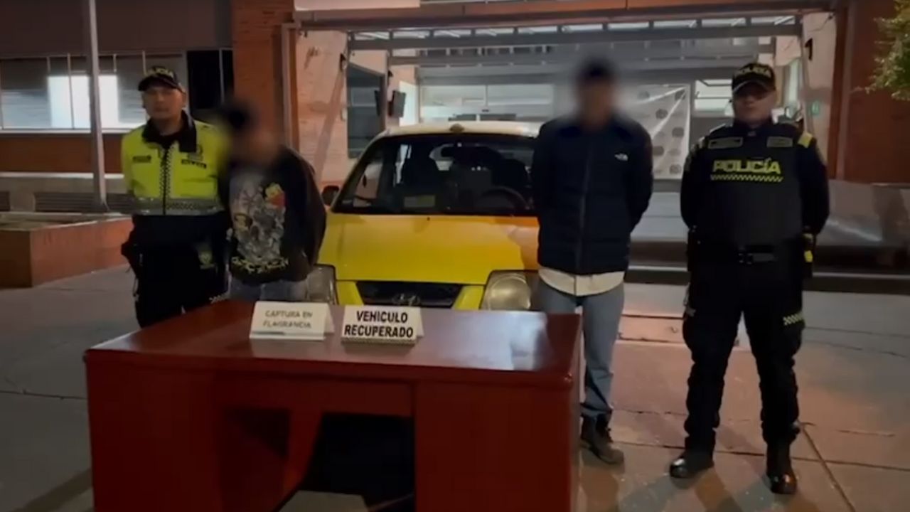 Dos hombres y un menor lo abordaron con cuchillo en mano para robarle el taxi, Bogotá