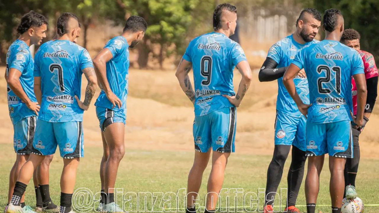 Alianza visita a Cruzeiro con la necesidad de una victoria