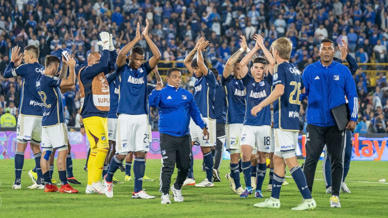 Junior se quedó parado en protesta contra el árbitro