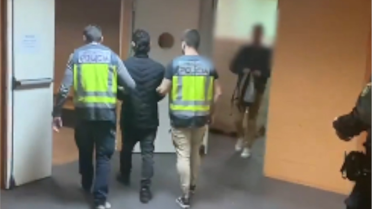 Capturan en España a alias "Juan Diablo", presunto líder de "Los Lobos" en Tuluá