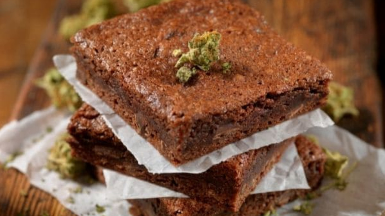 A la cárcel pareja señalada de vender brownies con marihuana a través de redes sociales