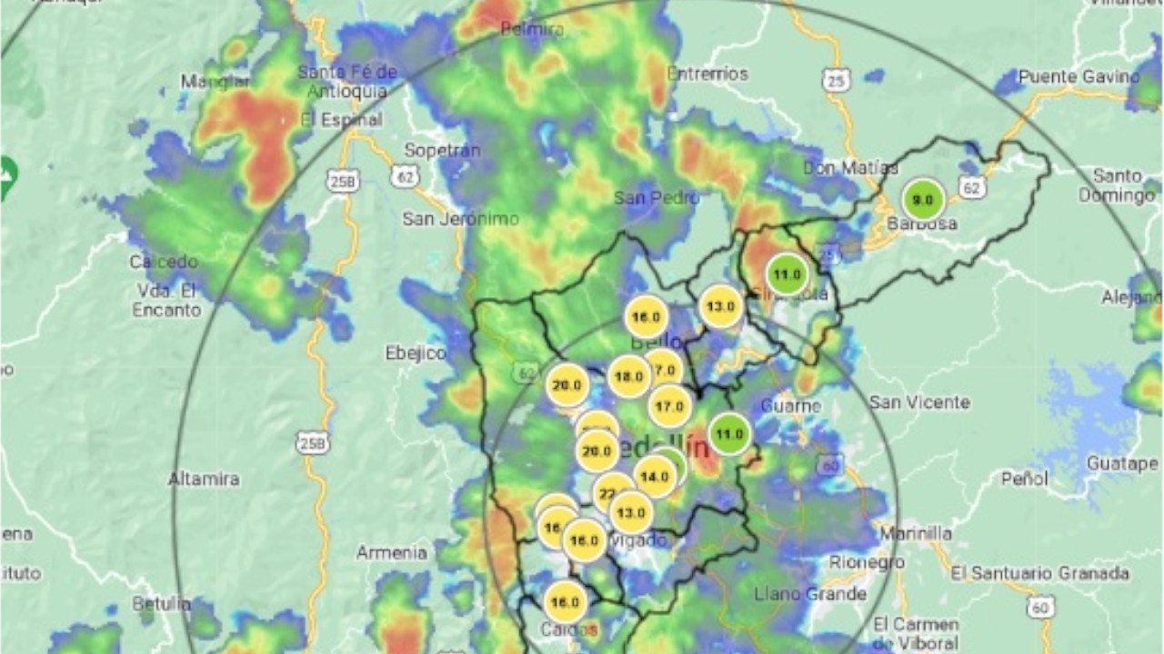 En 30 minutos se han registrado 57 descargas eléctricas sobre el Valle de Aburrá1