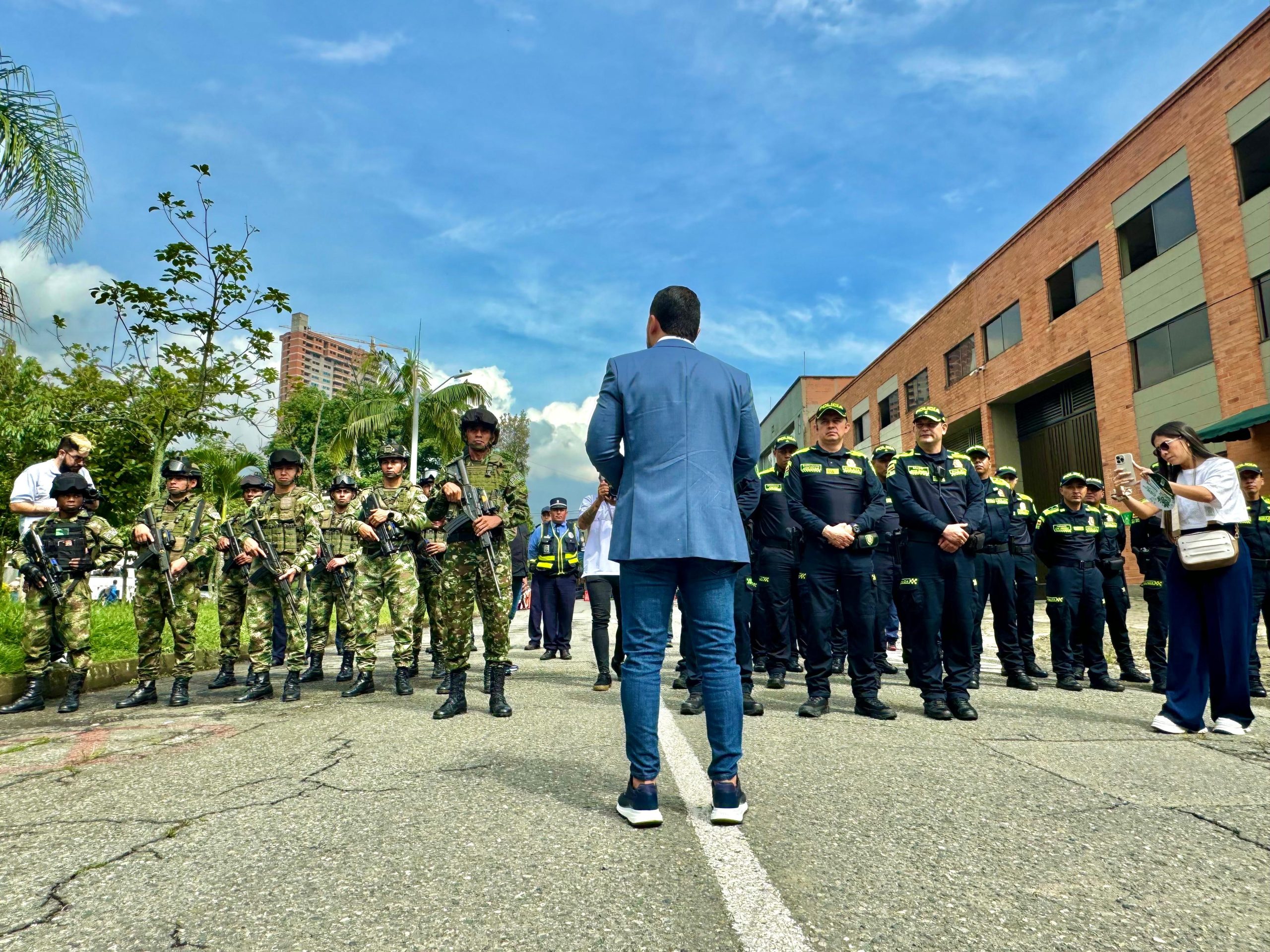 El alcalde de Sabaneta, Alder Cruz, rindió informe por sus primeros 100 días de gestión