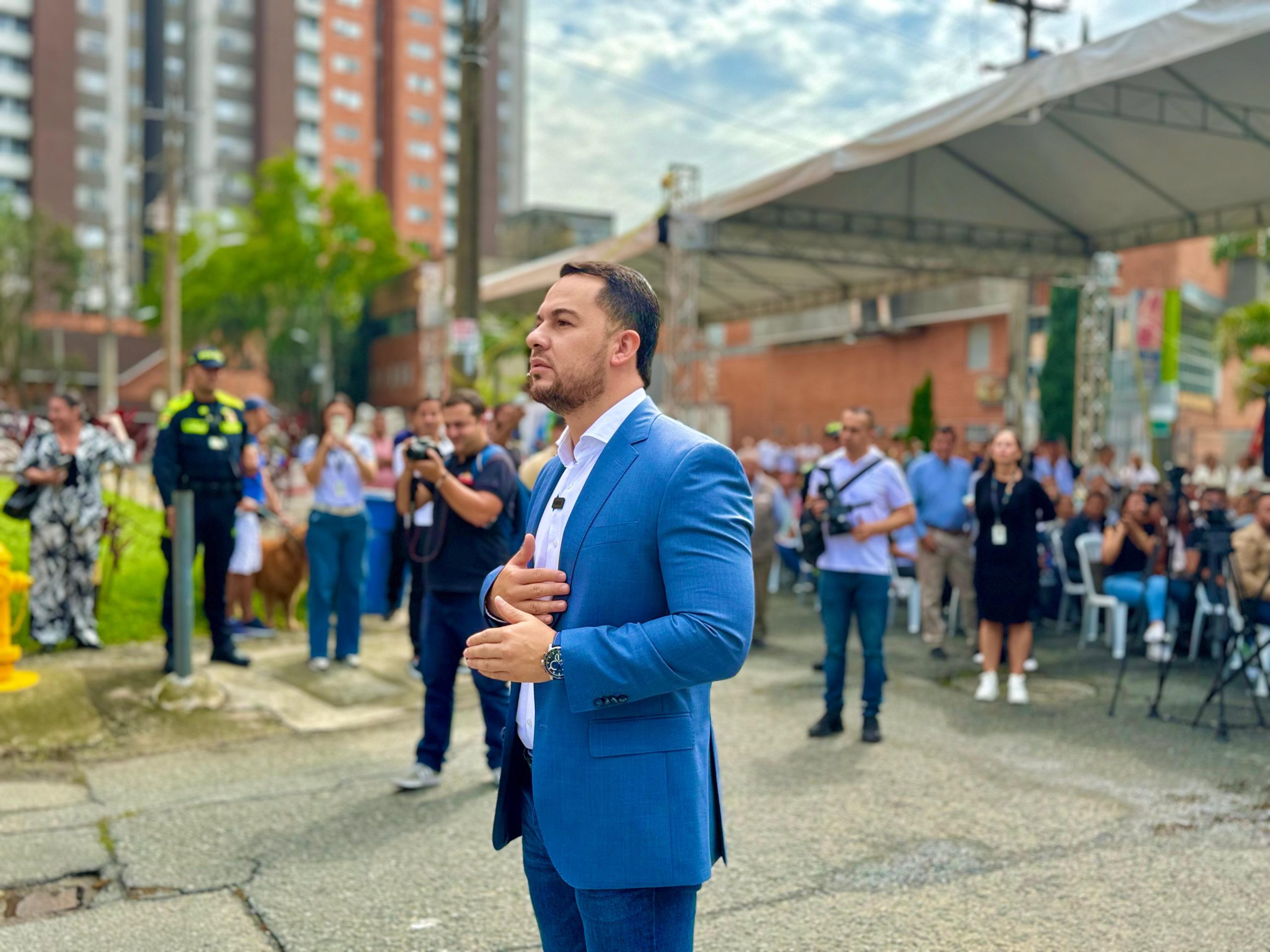 El alcalde de Sabaneta, Alder Cruz, rindió informe por sus primeros 100 días de gestión