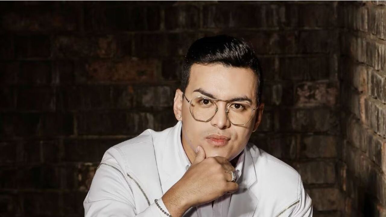 ¡Tremendo susto! Yeison Jiménez colapsó tras concierto en el Megaland y tuvo que ser atendido de urgencia