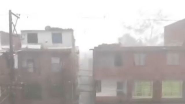 Fuerte aguacero en Itagüí dejó varias viviendas destechadas