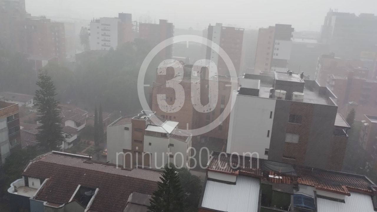 Reportan lluvias en el sur: Así se ve Itagüí y Envigado ahora