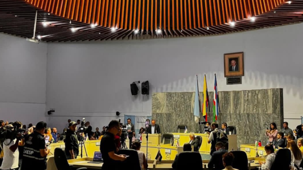 Cali aclaró la legalidad del reperfilamiento de la deuda