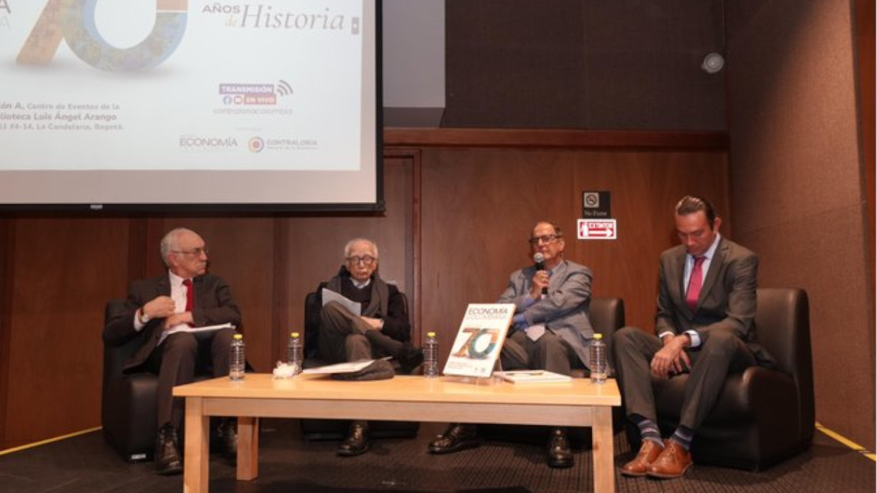 Contraloría General conmemora 70 años de su revista Economía Colombiana