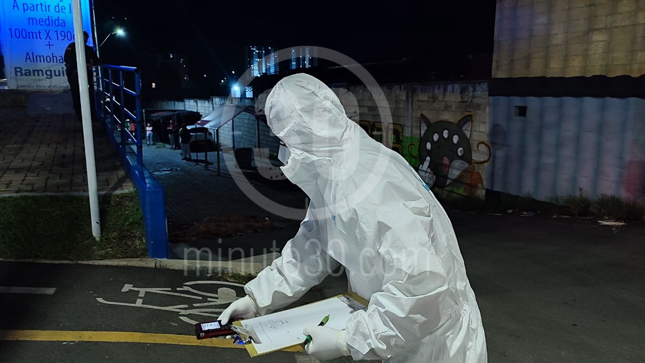 Una mujer fue hallada sin vida en la noche de este domingo, 26 de mayo, en el sector del Tránsito, en el municipio de Rionegro, Antioquia.