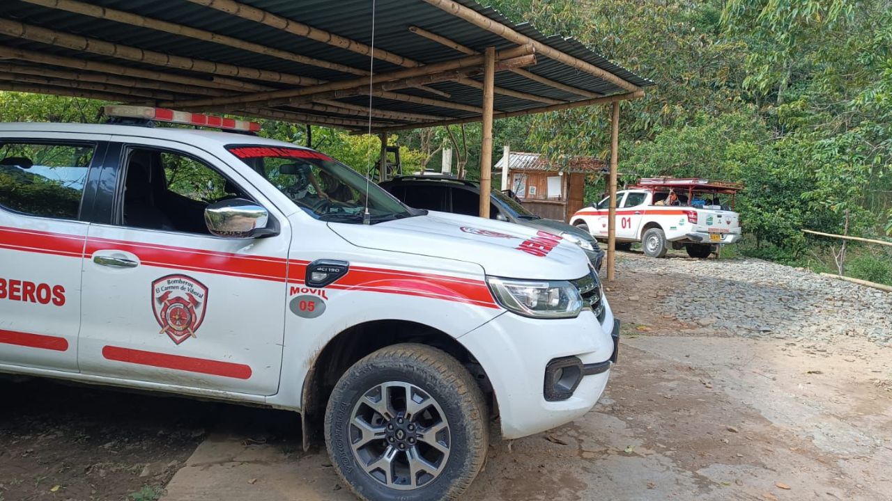 'Está fuera de peligro': Mujer de 25 años se cayó de un parapente en el Carmen de Viboral
