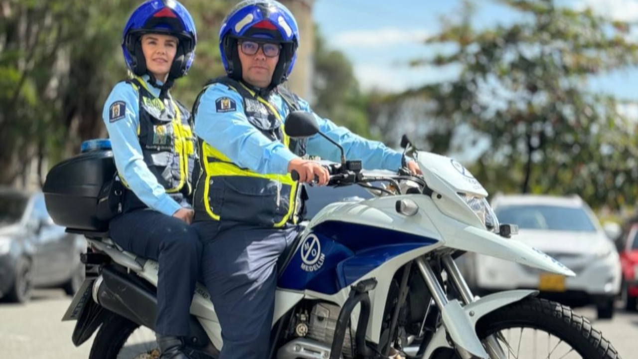 El Distrito anuncia convocatoria para contratar a 100 agentes de tránsito temporales en Medellín