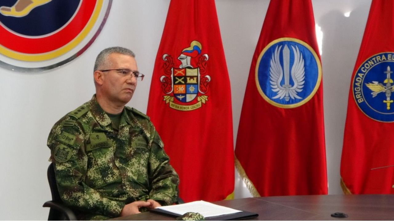 General (r) Luis Emilio Cardozo Santamaría es el nuevo Comandante del Ejército Nacional10