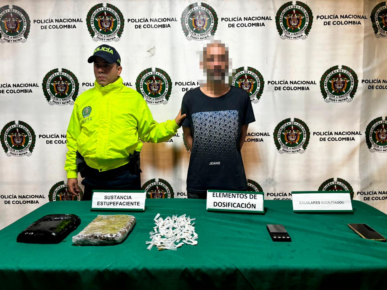 40 capturas y 38 mil dosis de droga incautadas en 78 allanamientos de la operación Ares del Valle de Aburrá