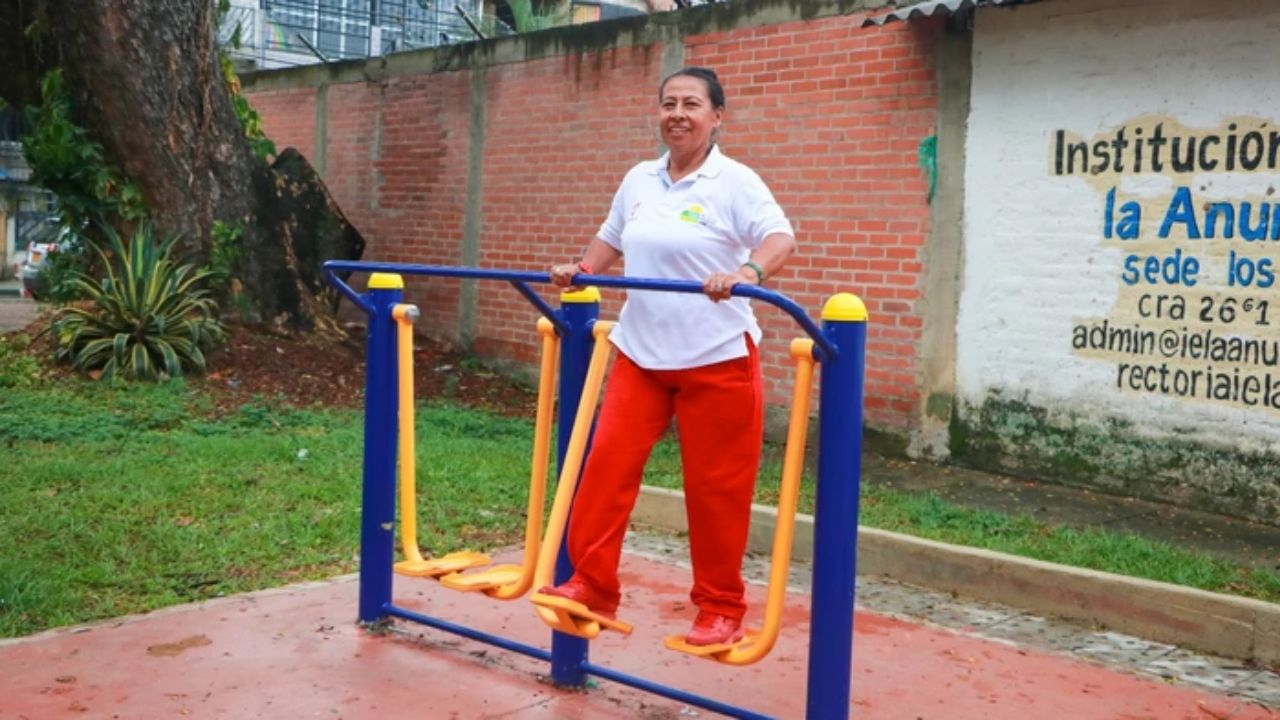 Bienestar para la comunidad: Nuevo gimnasio biosaludable en Los Naranjos de Cali