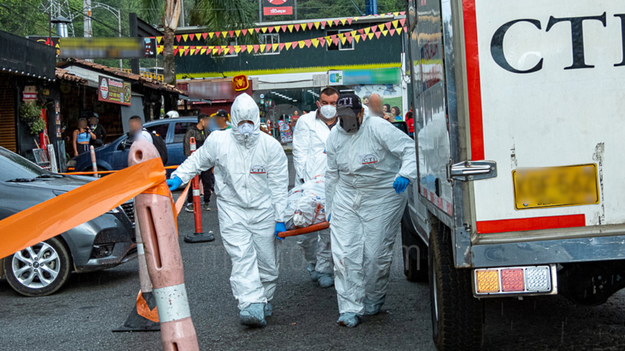 Levantamiento del cuerpo ultimado en el mall del Indio