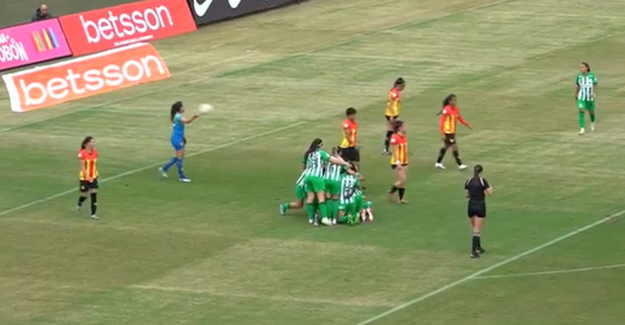Nacional líder de la tabla de posiciones del fútbol femenino