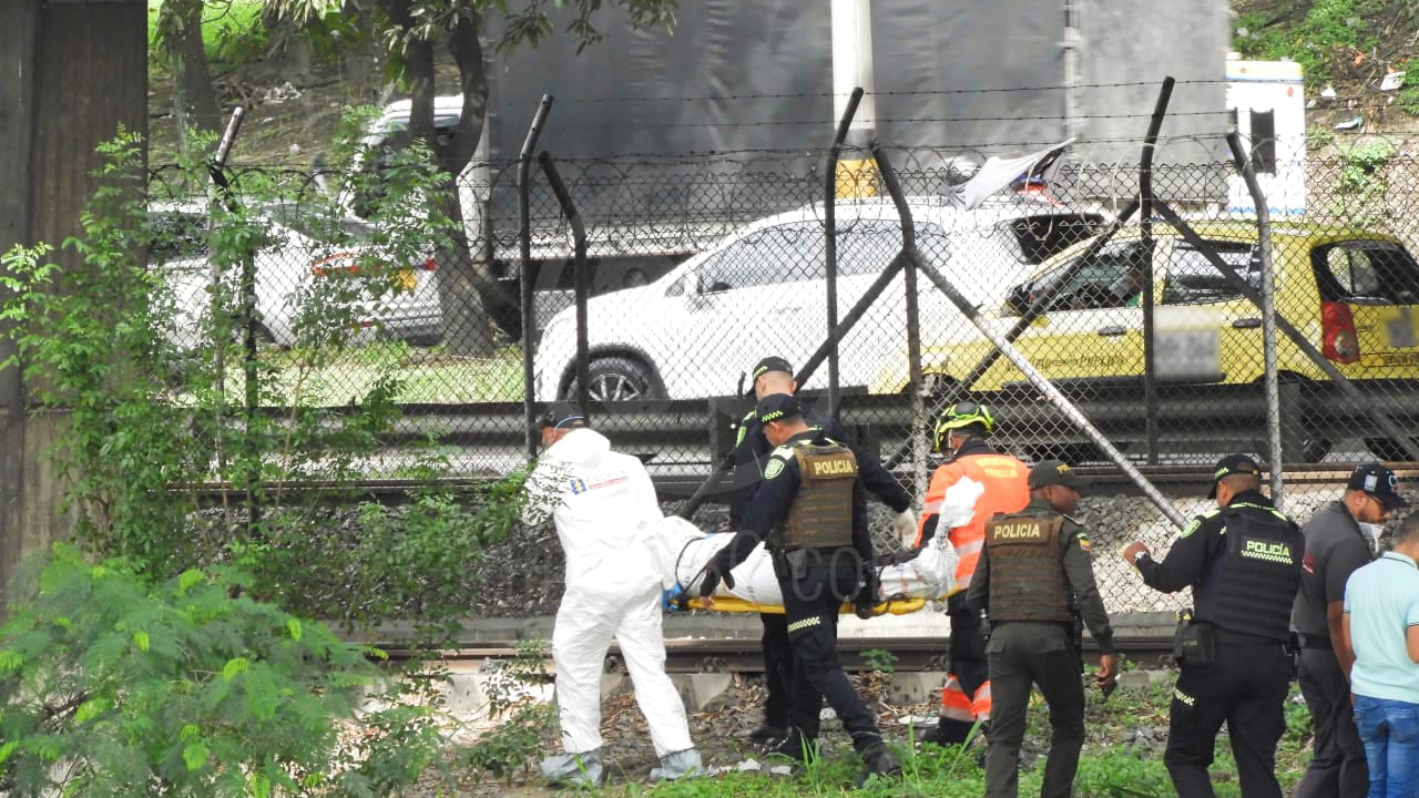 Bomberos recuperaron un cadáver en el río Medellín